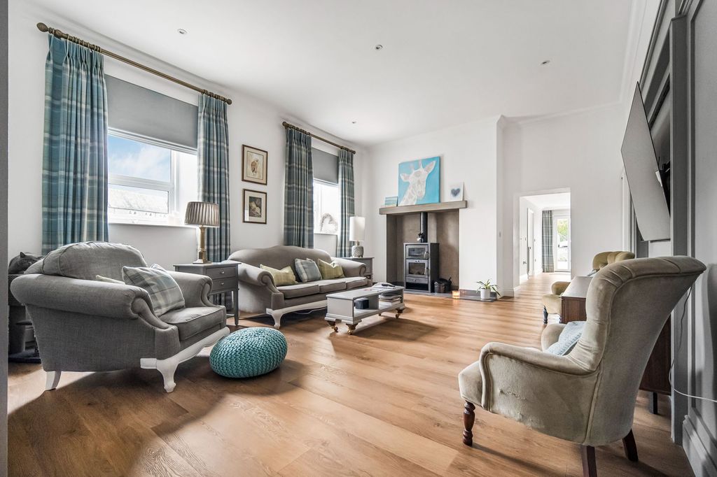 Additional image 26 of 6 bed detached house for salePantyffynnon Road, Ystradgynlais, Swansea SA9