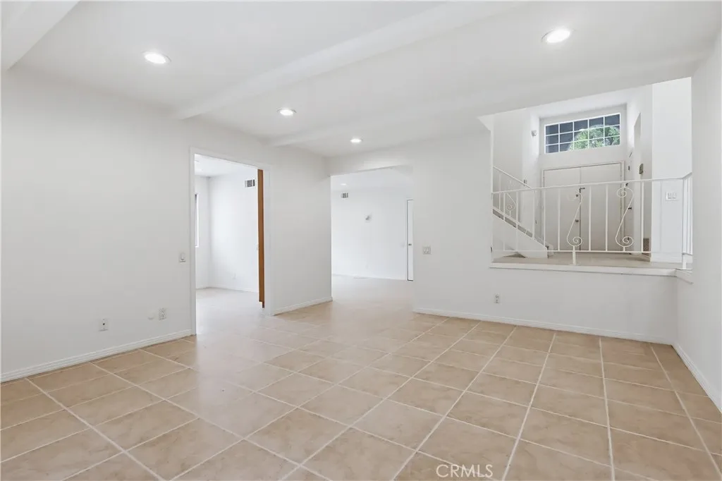 Additional image 23 of 18102 Hatteras St, Tarzana, CA 91356