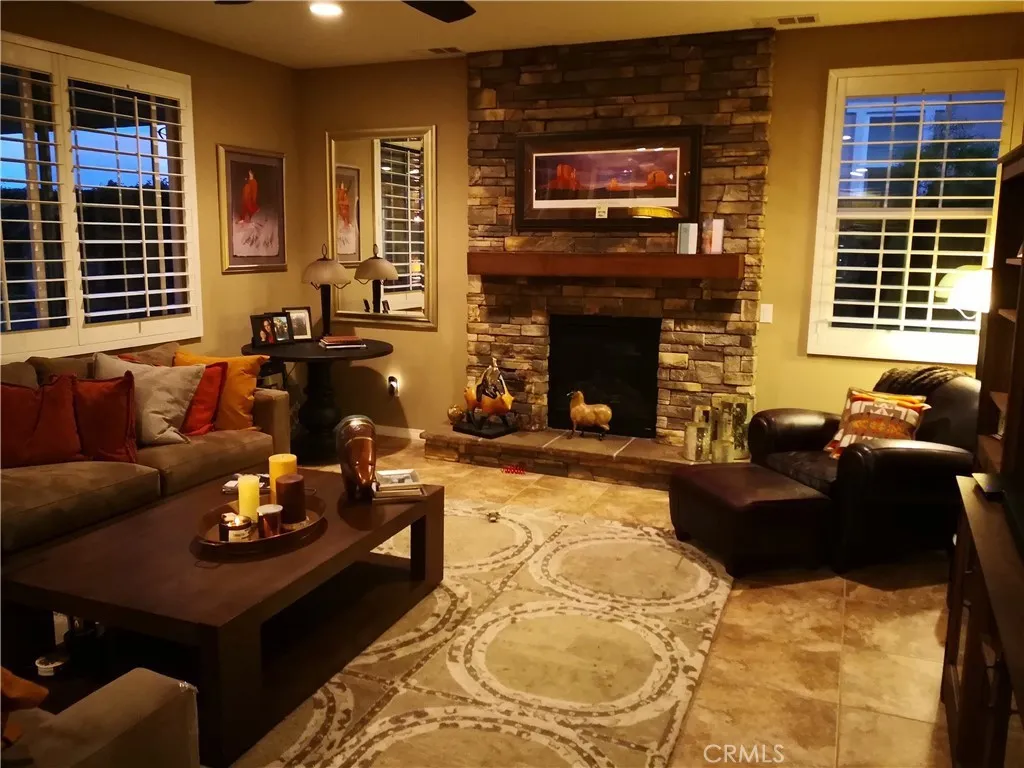 Additional image 10 of 28934 N West Hills Drive, Valencia, CA 91354