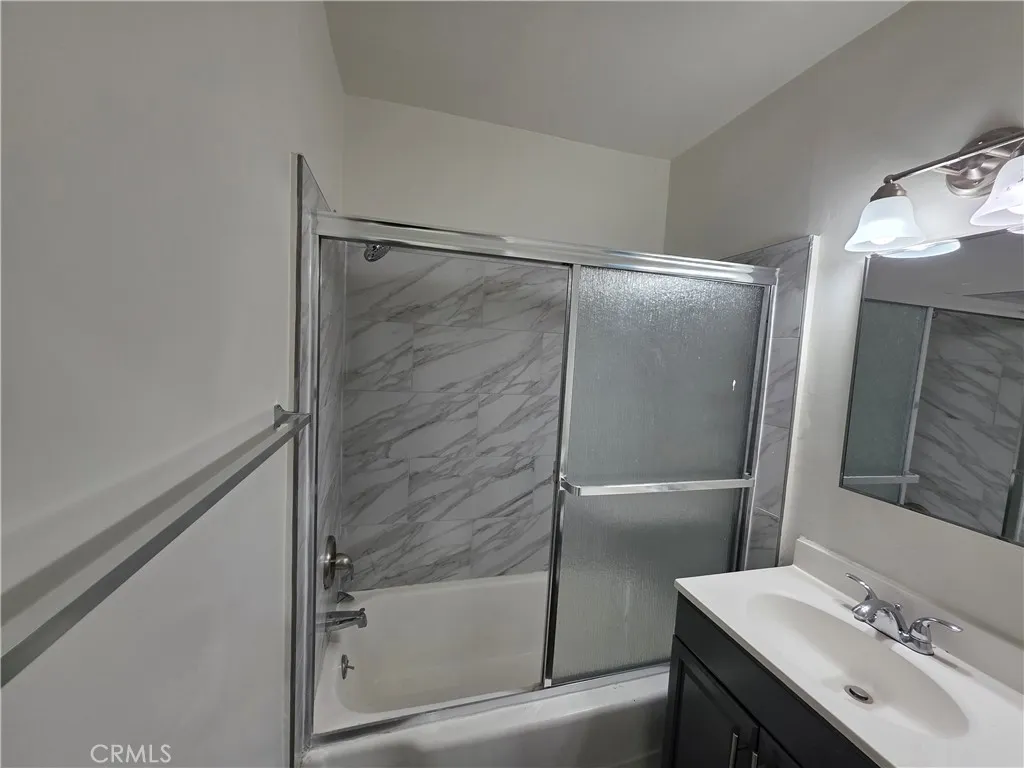 Additional image 24 of 20754 Hartland St Unit 1, Winnetka, CA 91306