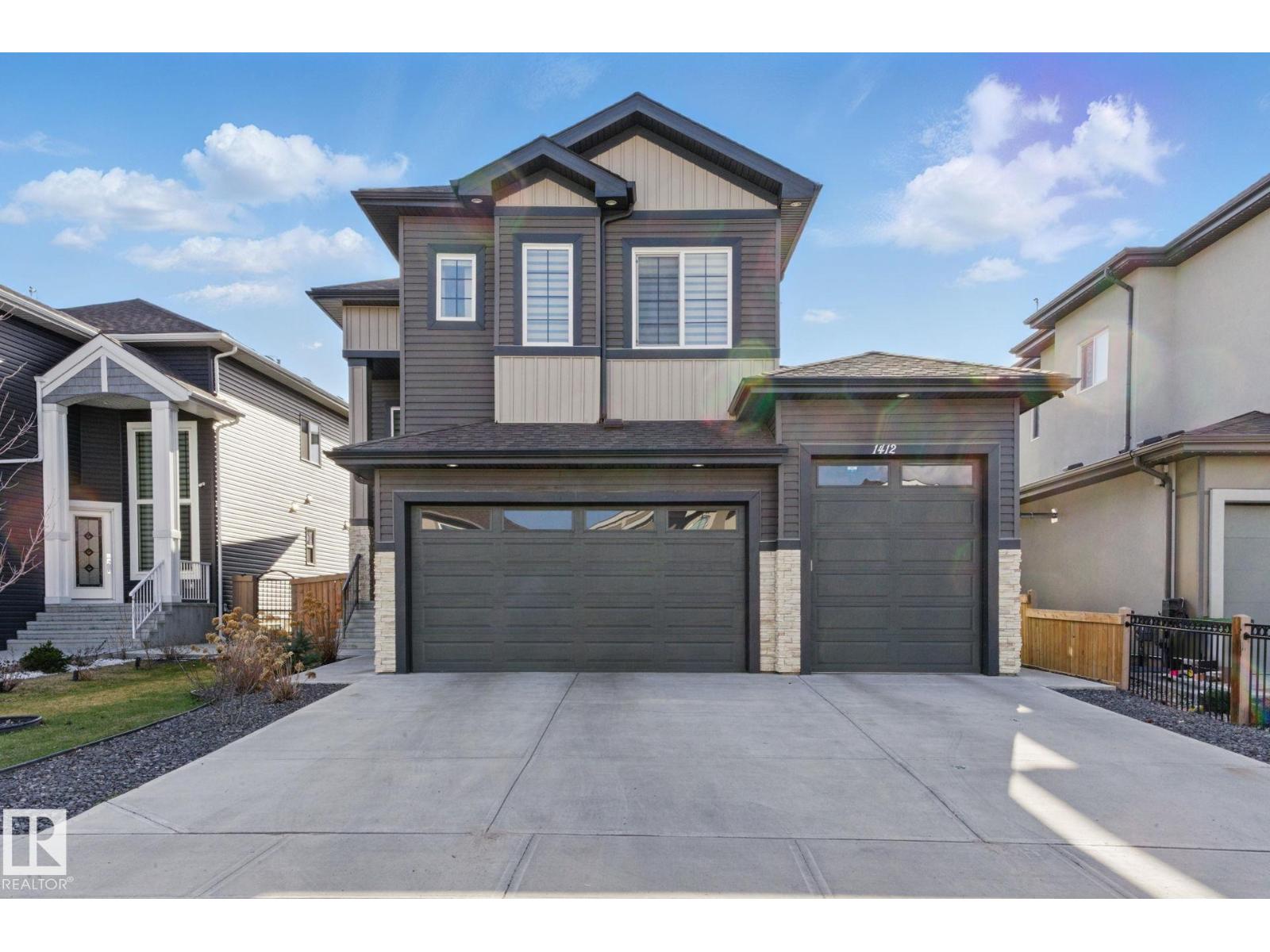 Additional image 2 of 1412 25 Street NW, Edmonton, AB, T6T2K7