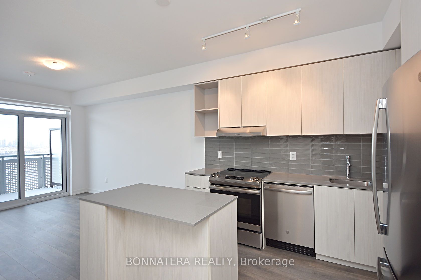 Additional image 5 of 1613-2520 Eglinton Avenue W, Mississauga, ON, L5M 0Y4