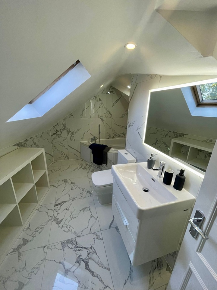 Additional image 3 of 3 Bed Flat, Exide House, WC2H