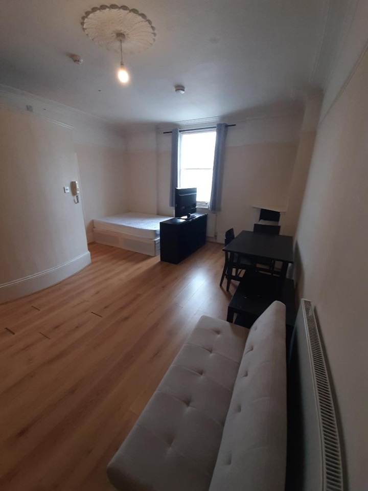 Additional image 38 of Studio Flat, Cambridge St, SW1V, N1 7GU