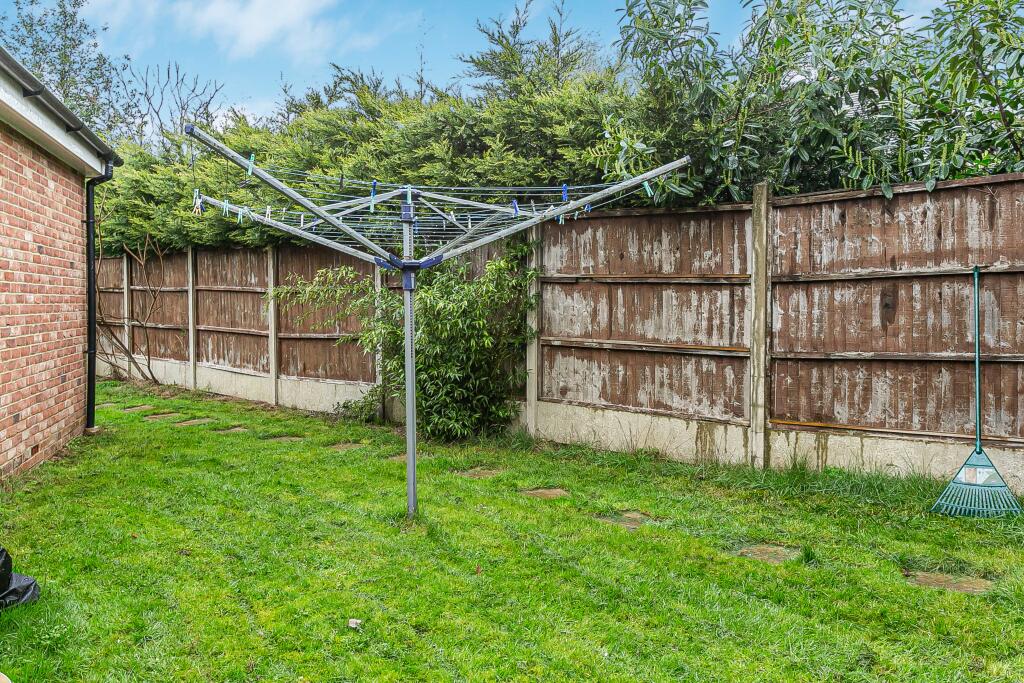 Additional image 16 of Maplefield, Park Street, St Albans, AL2