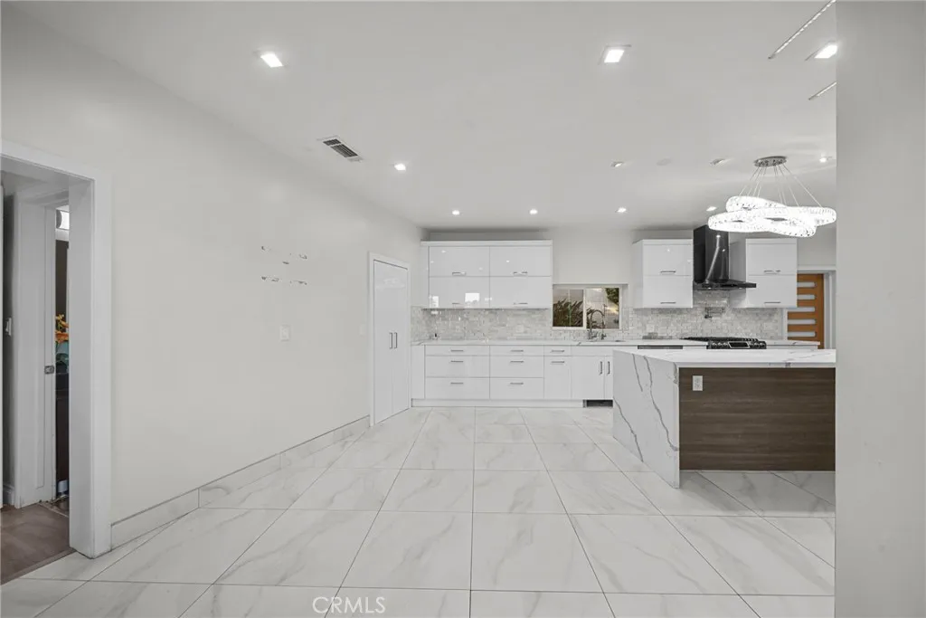 Additional image 15 of 8647 Corbin Avenue, Winnetka, CA 91306