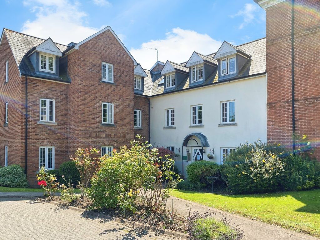 1 bed property for saleMill Street, Abergavenny NP7