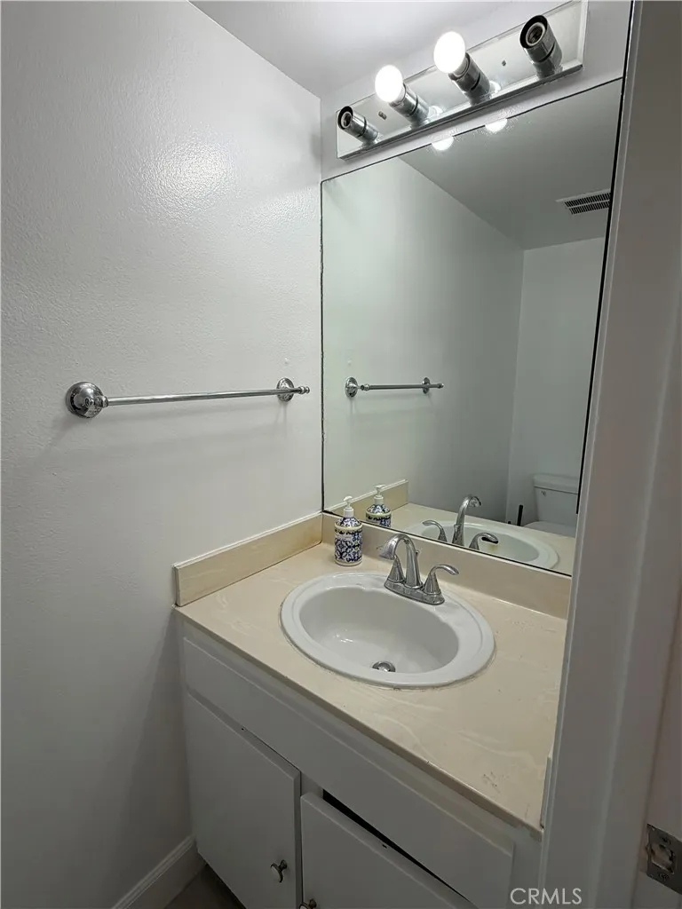 Additional image 39 of 19142 Haynes Street Unit 4, Reseda, CA 91335