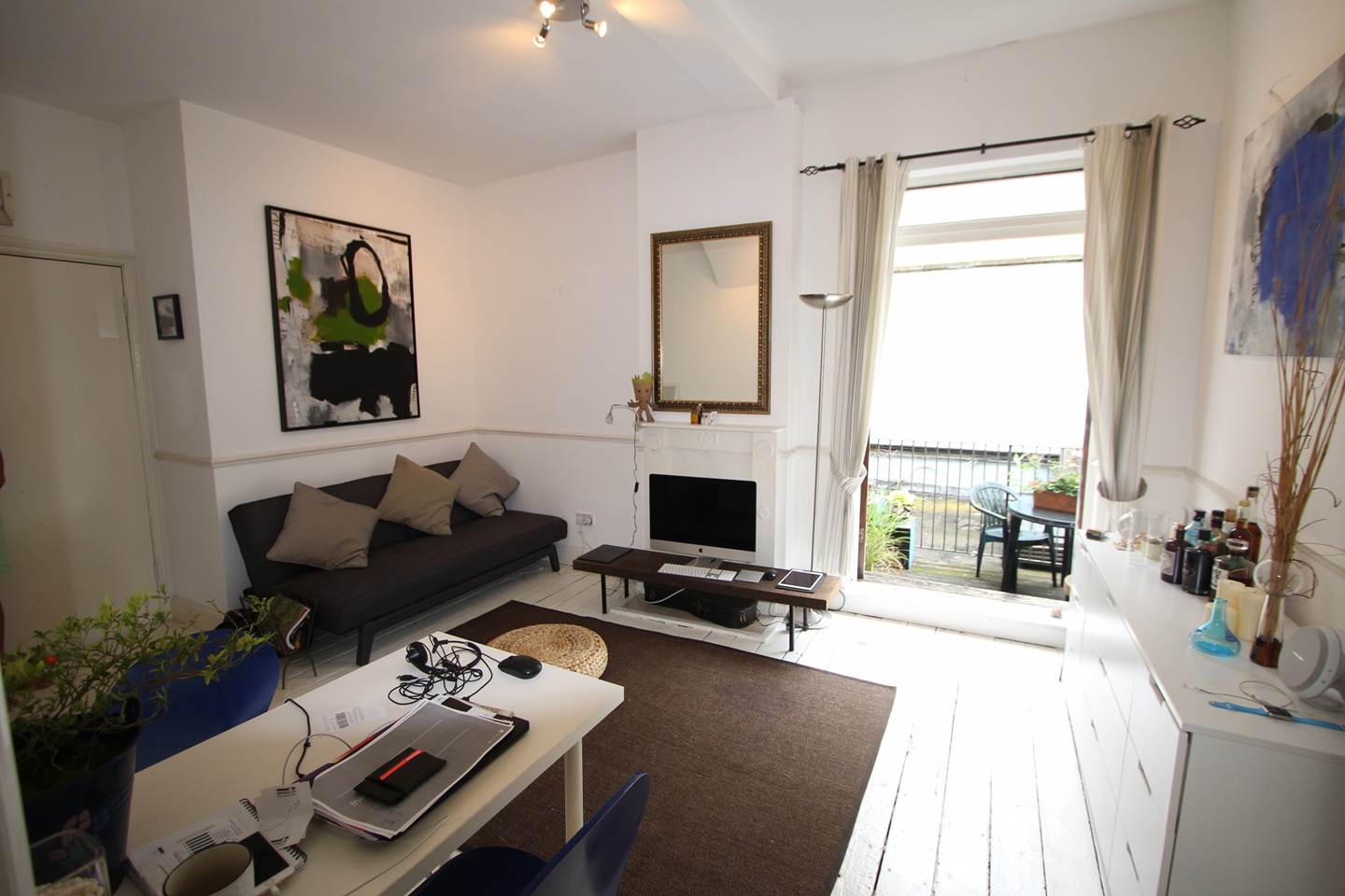 1 Bed Flat, Pratt Mews, NW1, N1 7GU