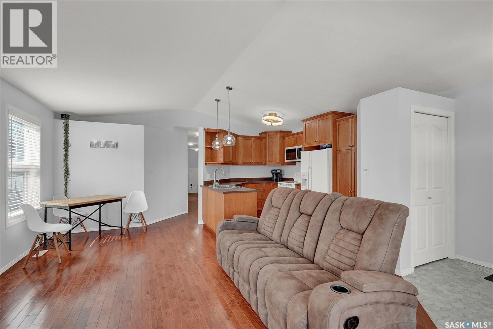Additional image 5 of 1450 Donald Street, Regina, SK, S4T5S5