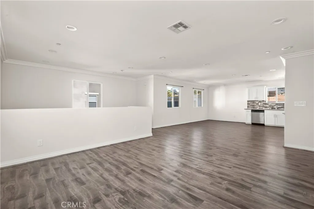 Additional image 8 of 4818 Saturn St, Los Angeles, CA 90019