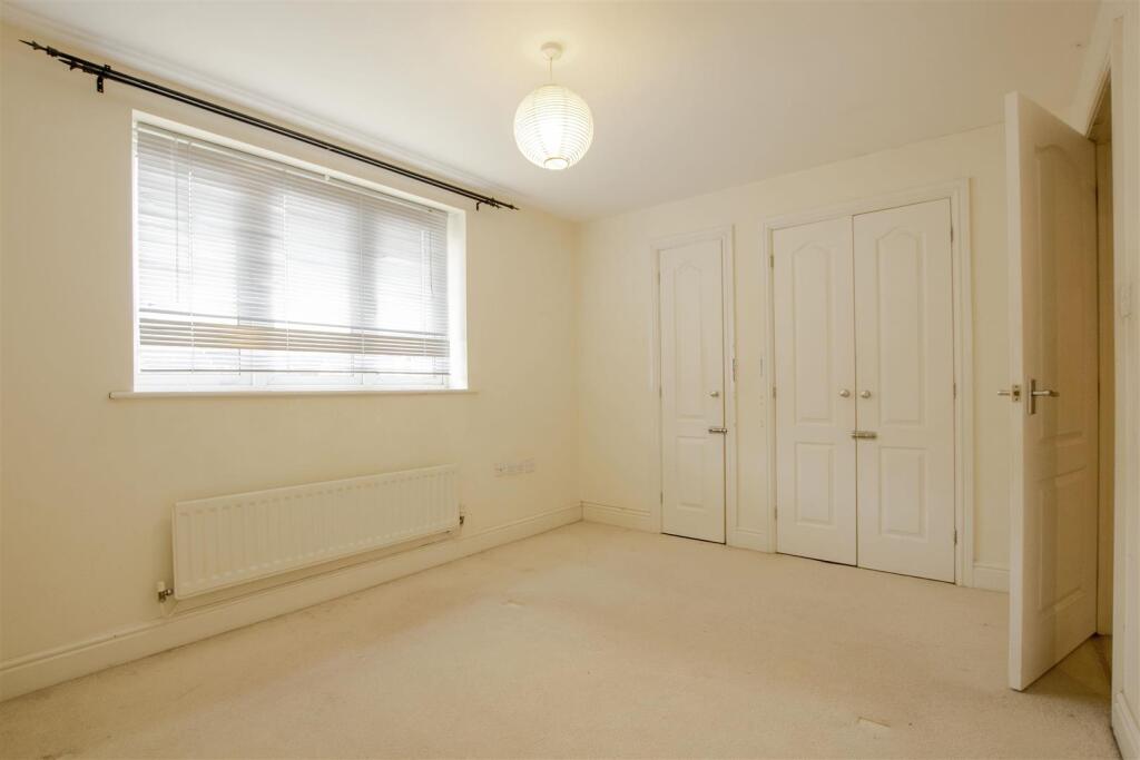 Additional image 8 of New House Farm Drive, Northfield, Birmingham, West Midlands, B31