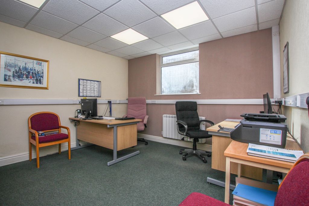 Additional image 11 of 2 bed office for saleOundle Road, Peterborough PE2