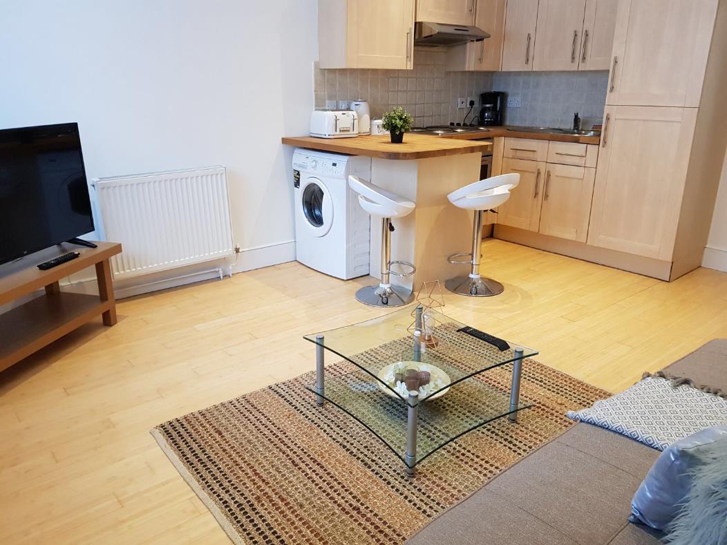 Additional image 3 of 1 Bed Flat, Danbury Street, N1, N1 7GU