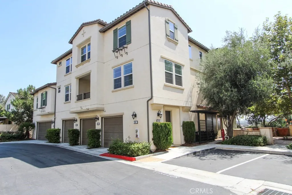 941 S Bluff Road, Montebello, CA 90640