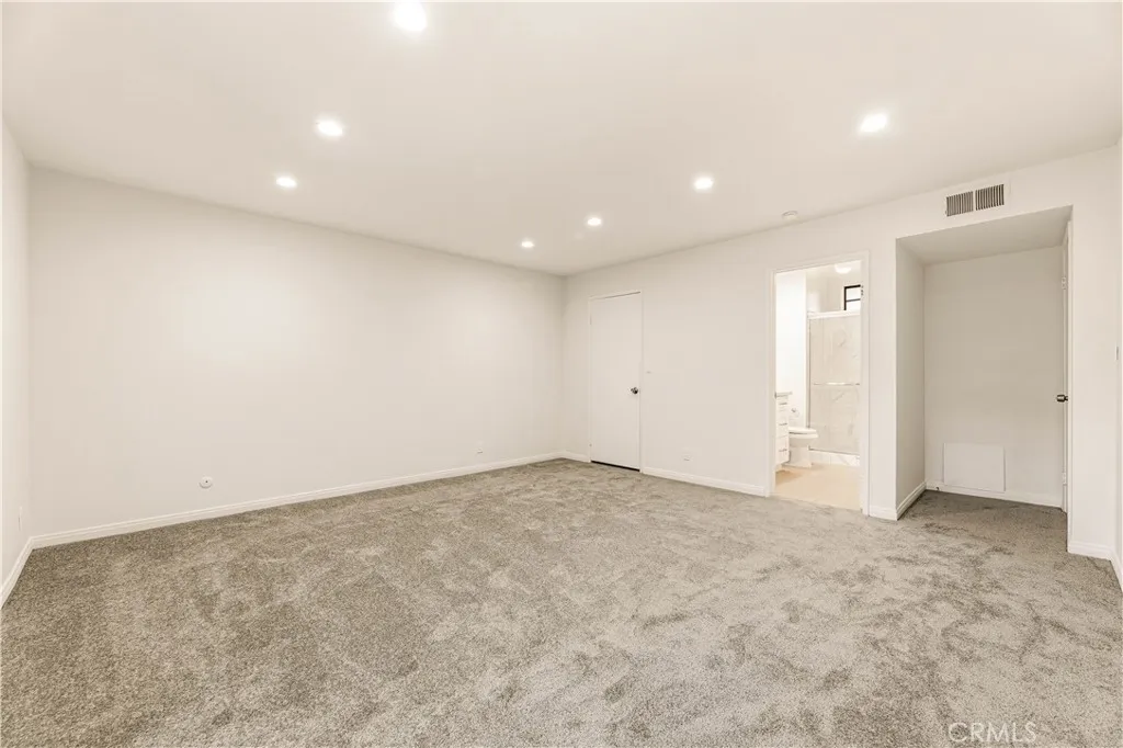 Additional image 12 of 260 S 6th Street Unit G, Burbank, CA 91501