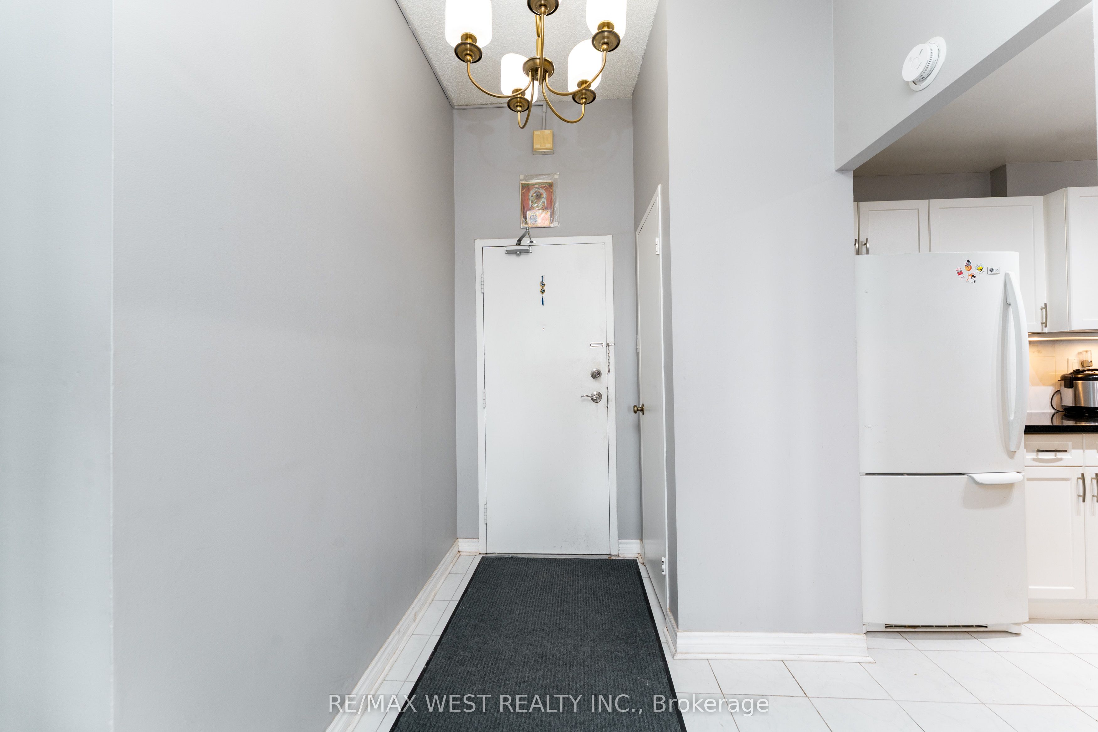 Additional image 4 of 612-4062 Lawrence Avenue E, Toronto, ON, M1E 4V5