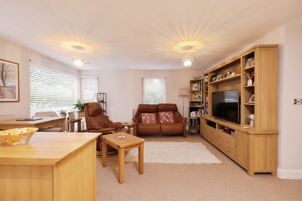 Additional image 12 of 2 bed flat for saleDixton Road, Monmouth NP25