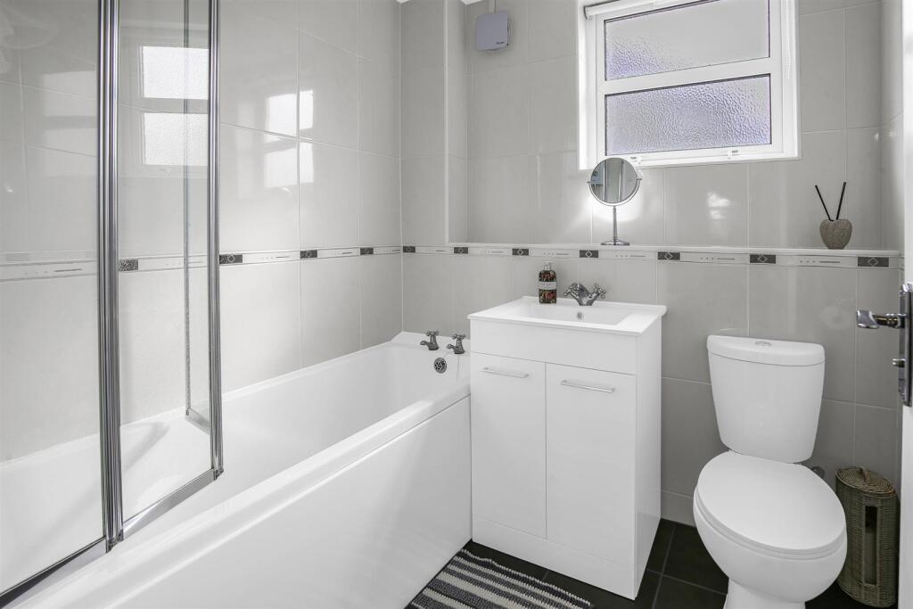 Additional image 12 of Guessens Grove, Welwyn Garden City