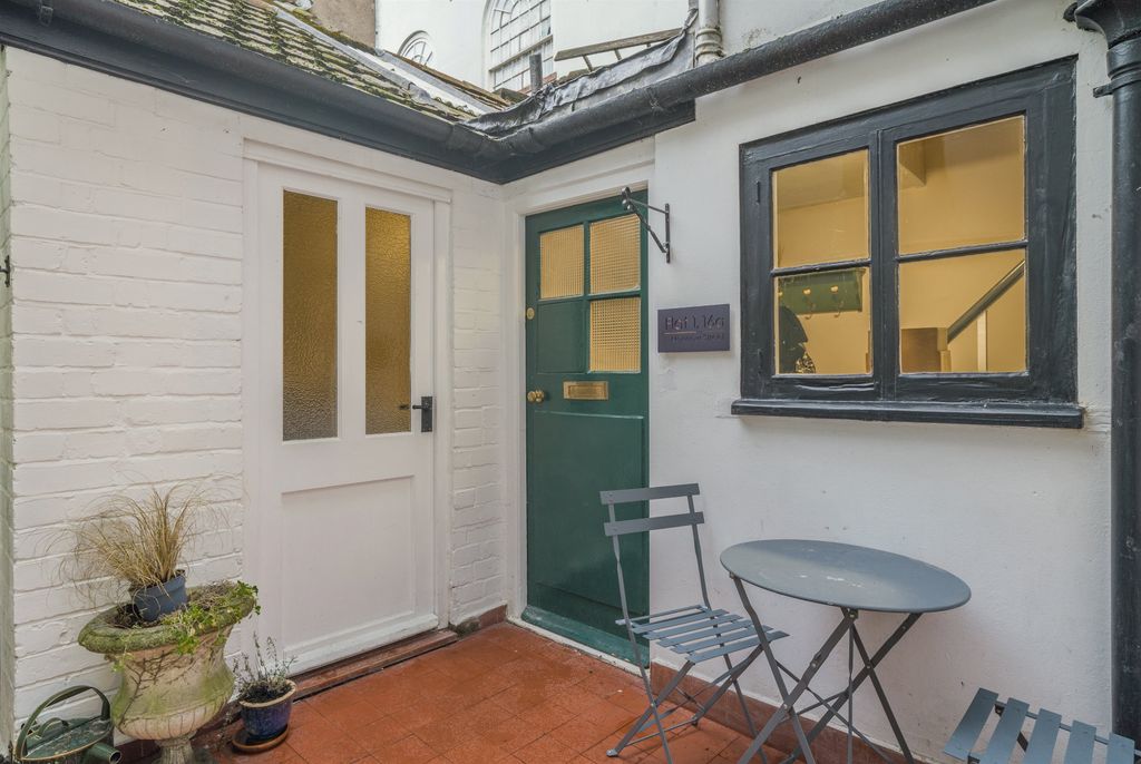 Additional image 2 of 2 bed flat for saleMonnow Street, Monmouth, Monmouthshire NP25