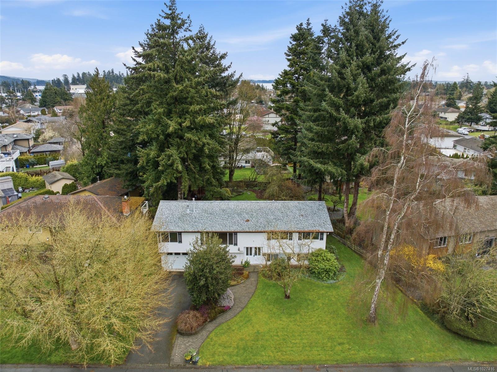 2010 Courser Drive, Sidney, BC, V8L 2N6