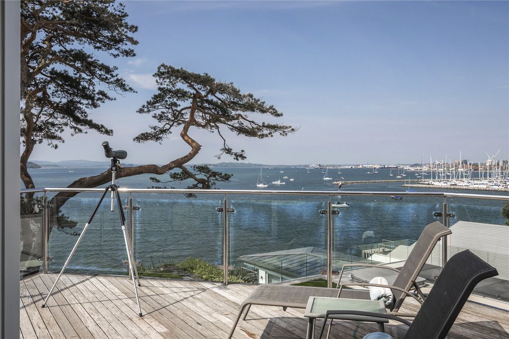 Additional image 6 of 5 bed detached house for saleElms Avenue, Poole, Dorset BH14