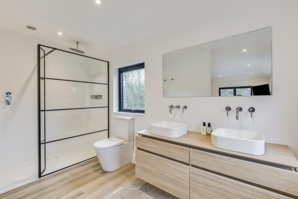 Additional image 12 of Vera Lane, Welwyn, Hertfordshire, AL6 0EW