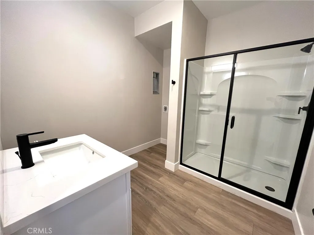 Additional image 8 of 8412 Burnet Avenue, North Hills, CA 91343