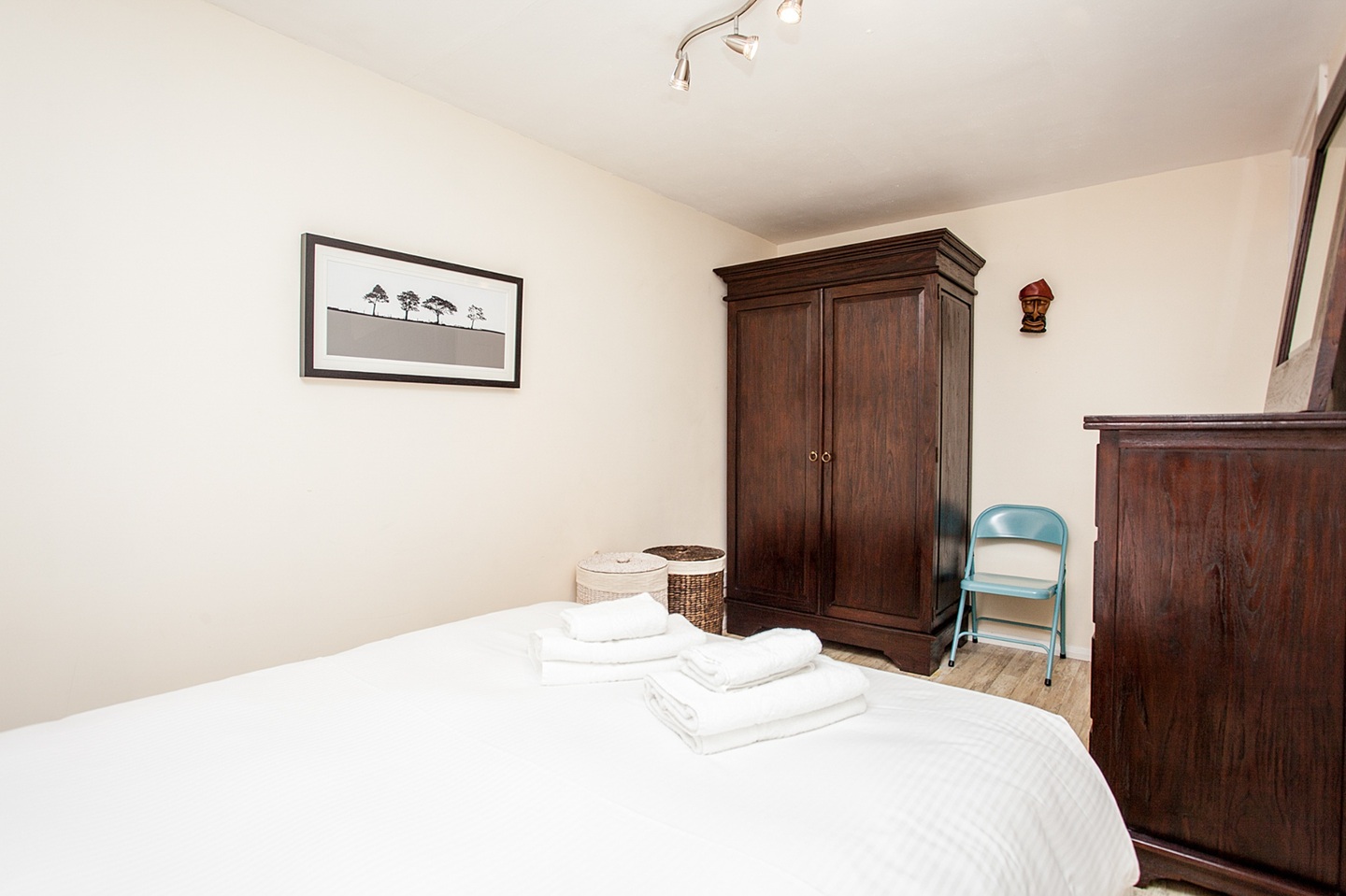 Additional image 6 of 1 Bed Flat, Wesley Close, SE17, N1 7GU