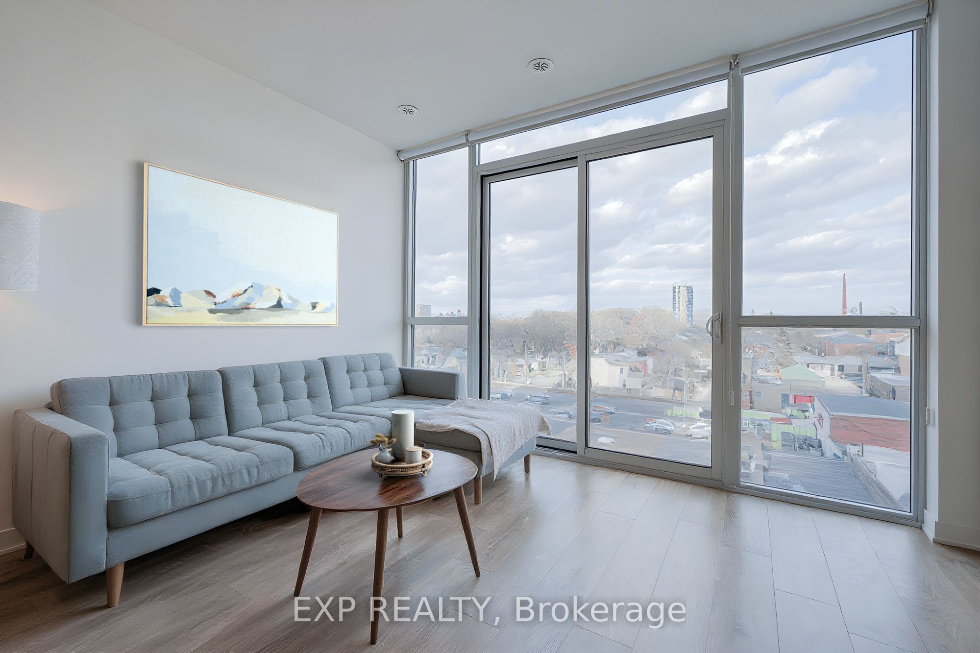 604-899 Queen Street E, Toronto, ON, M4M 0C8 photo 2