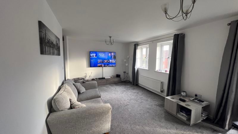 2 bed flat for salePintail Close, Scunthorpe DN16 photo 3