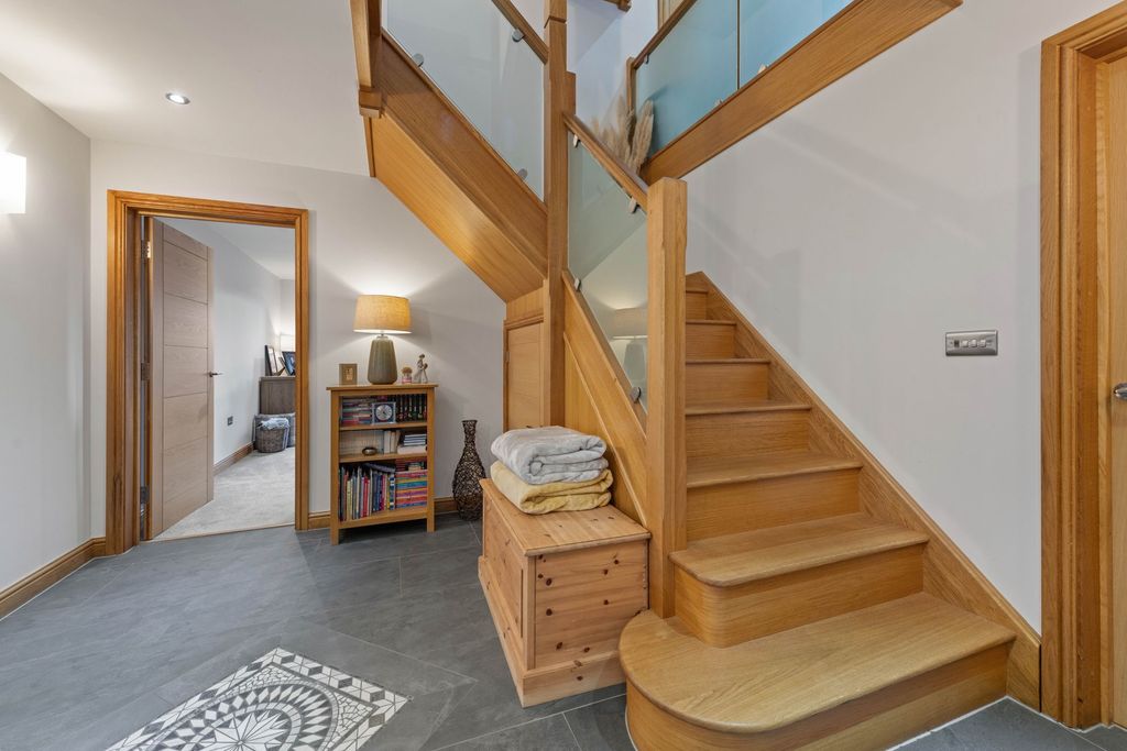 Additional image 5 of 6 bed detached house for saleWythes Lane, Fishtoft PE21