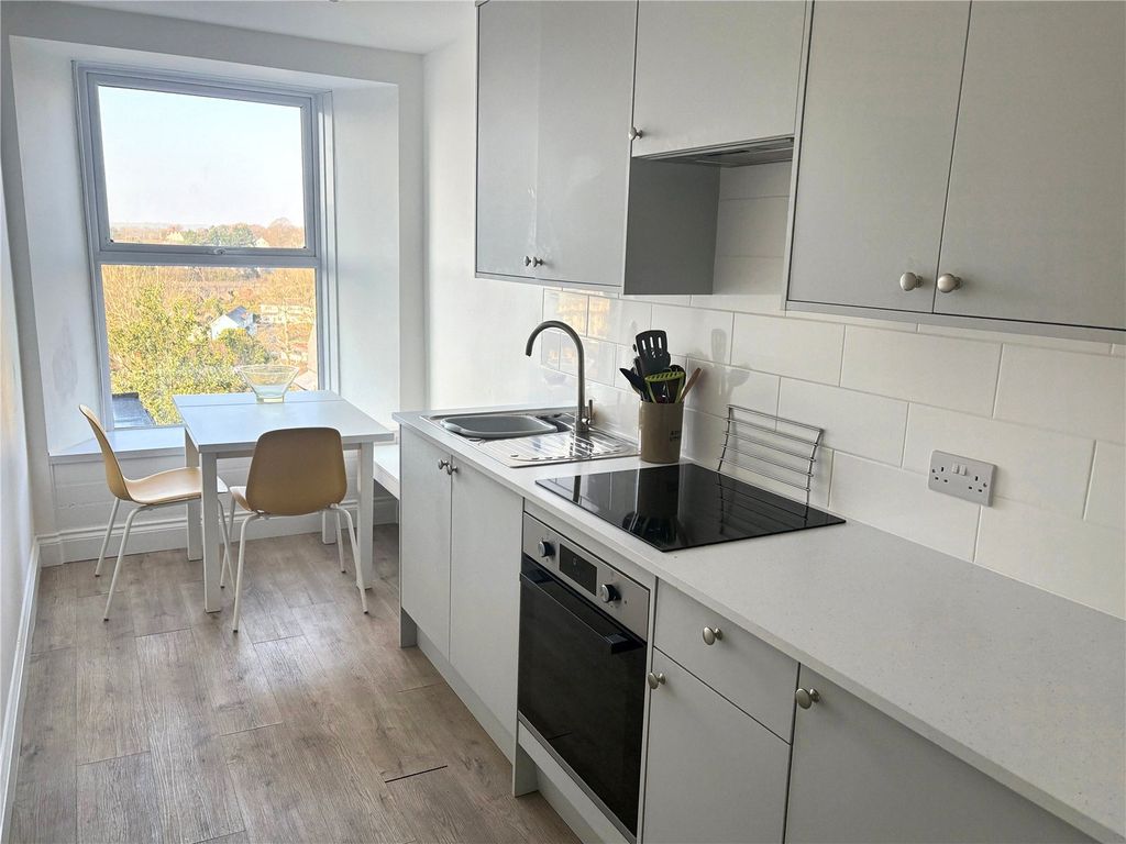 Additional image 7 of 2 bed flat for saleThe Croft, Tenby, Pembrokeshire SA70
