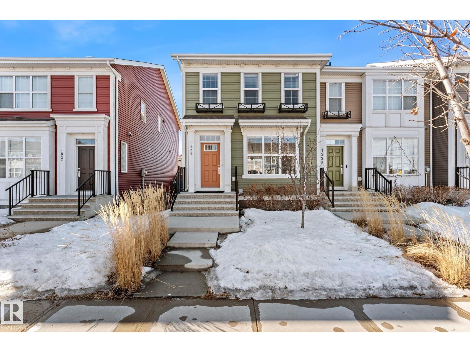 Additional image 2 of 1926 24 Street NW, Edmonton, AB, T6T2C9