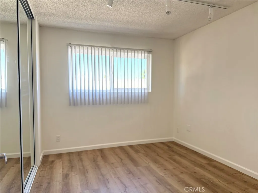 Additional image 9 of 18657 Collins Street Unit 20, Tarzana, CA 91356