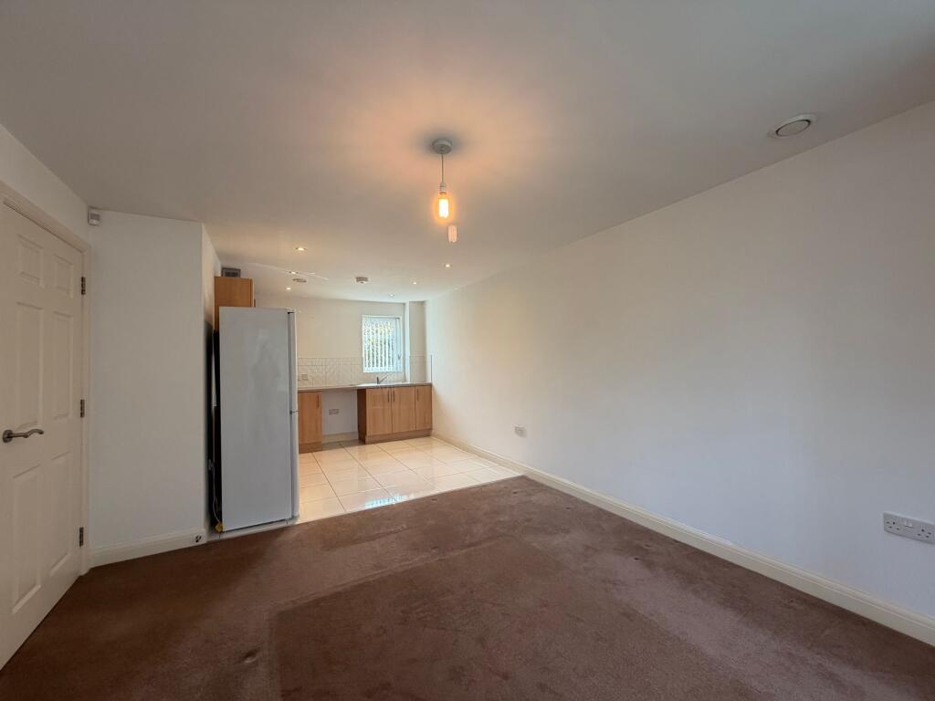 Additional image 4 of Amie Lane, Great Barr, B43