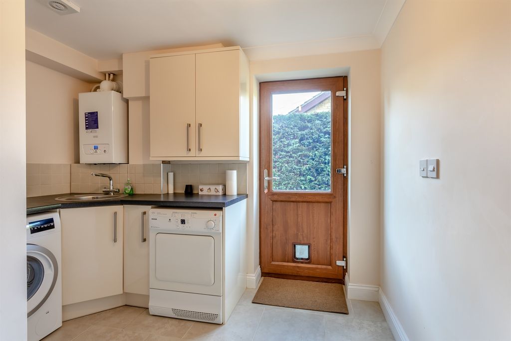 Additional image 9 of 4 bed detached house for saleGrove Lane, Longthorpe, Peterborough PE3