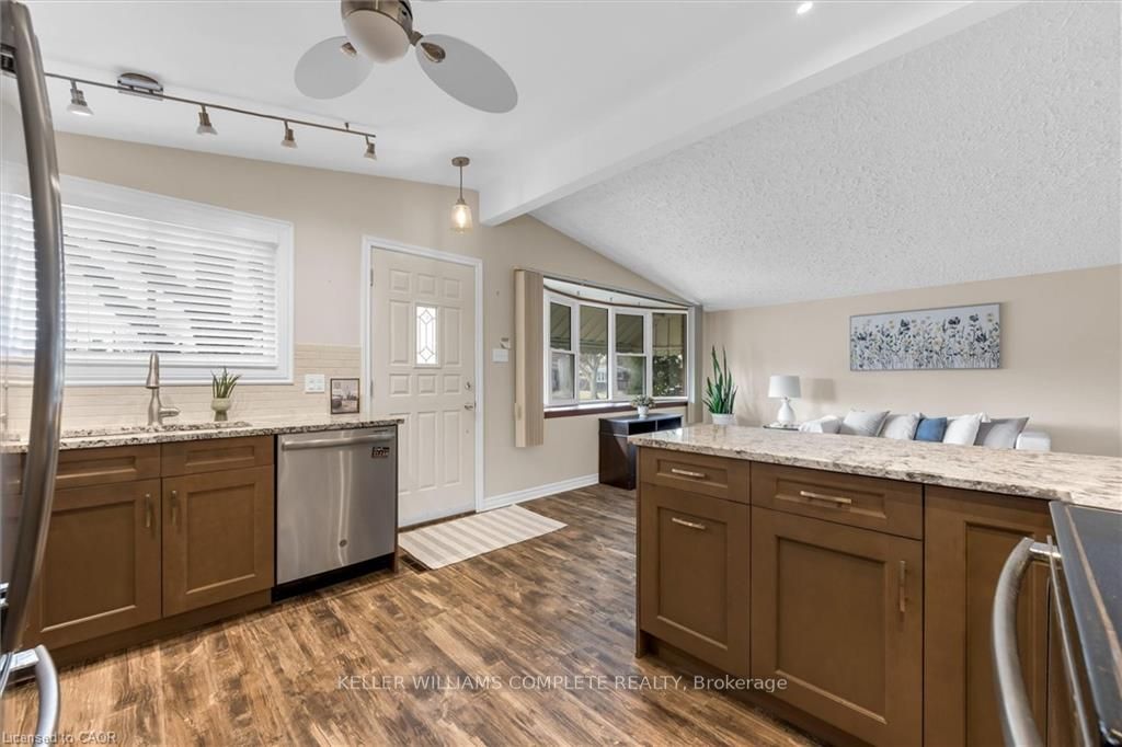 Additional image 3 of 77 Lawfield Drive, Hamilton, ON, L8V 4C6