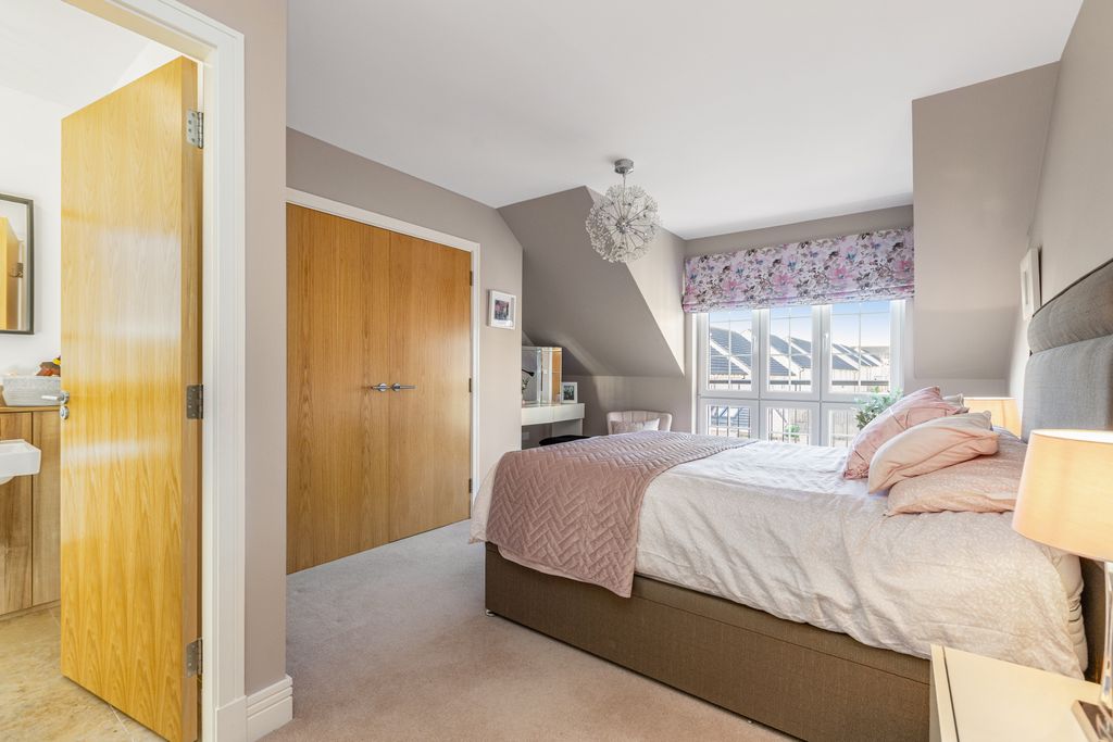 Additional image 18 of 5 bed detached house for sale29 Ashgrove Gardens, Loanhead EH20