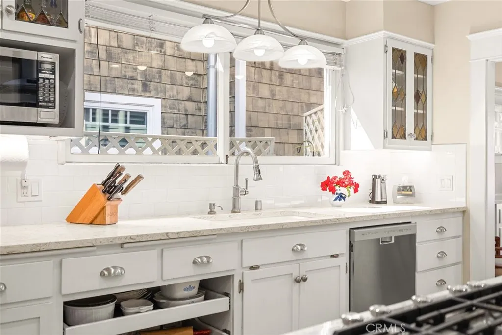 Additional image 90 of 36 19th Street, Hermosa Beach, CA 90254