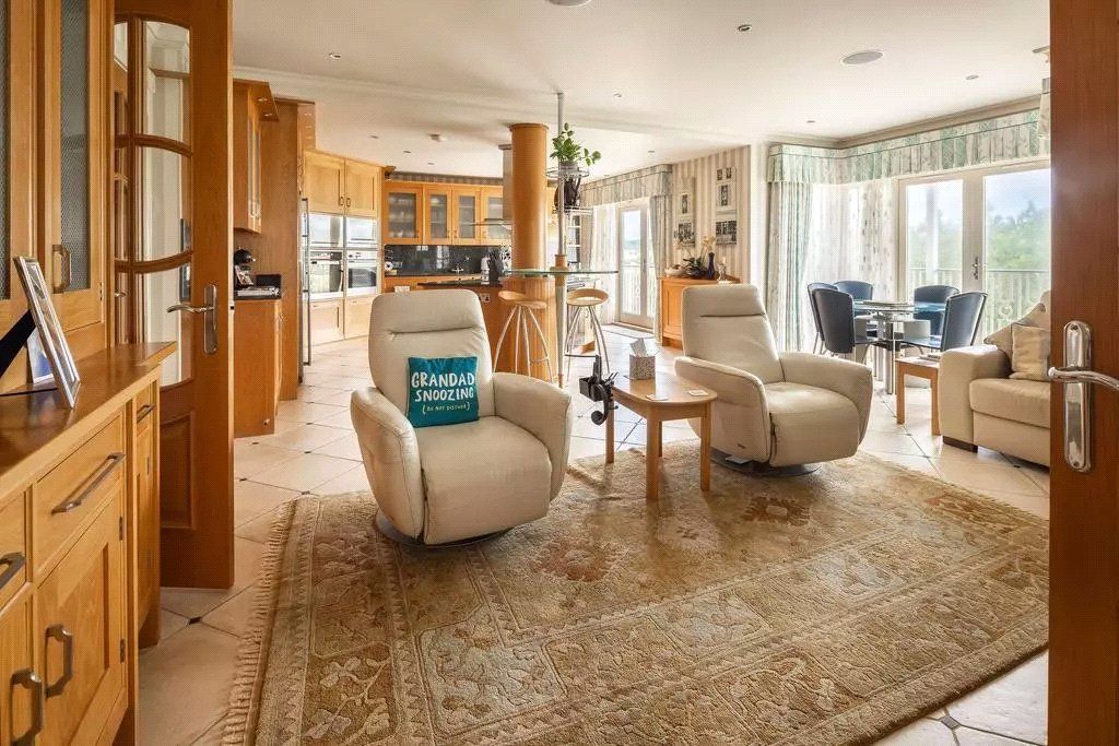 Additional image 6 of 3 bed flat for saleLa Rue Vardon, Grouville, Jersey JE3
