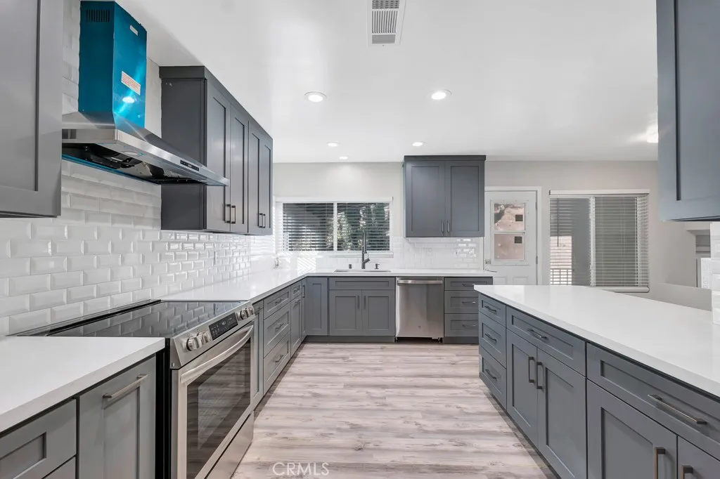 Additional image 43 of 19653 Valdez Drive, Tarzana, CA 91356