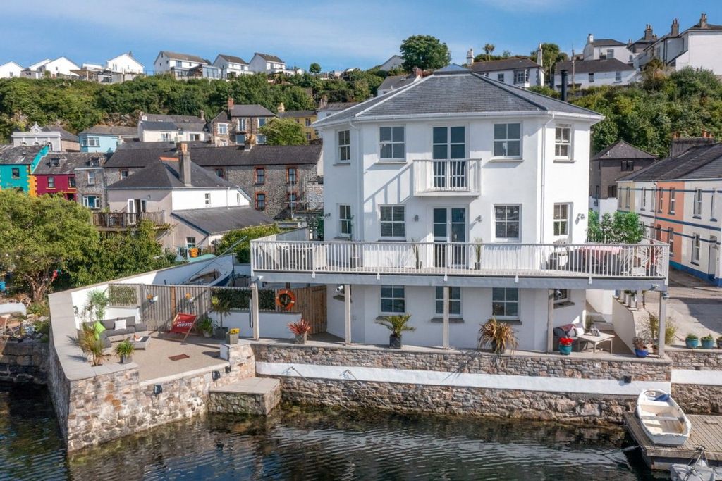Additional image 2 of 3 bed detached house for saleTurnchapel, Plymstock, Plymouth PL9