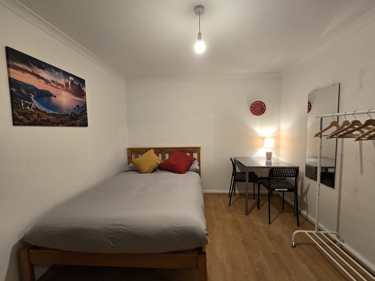 Additional image 4 of 3 Bed Flat, Hamilton Square, SE1, N1 7GU