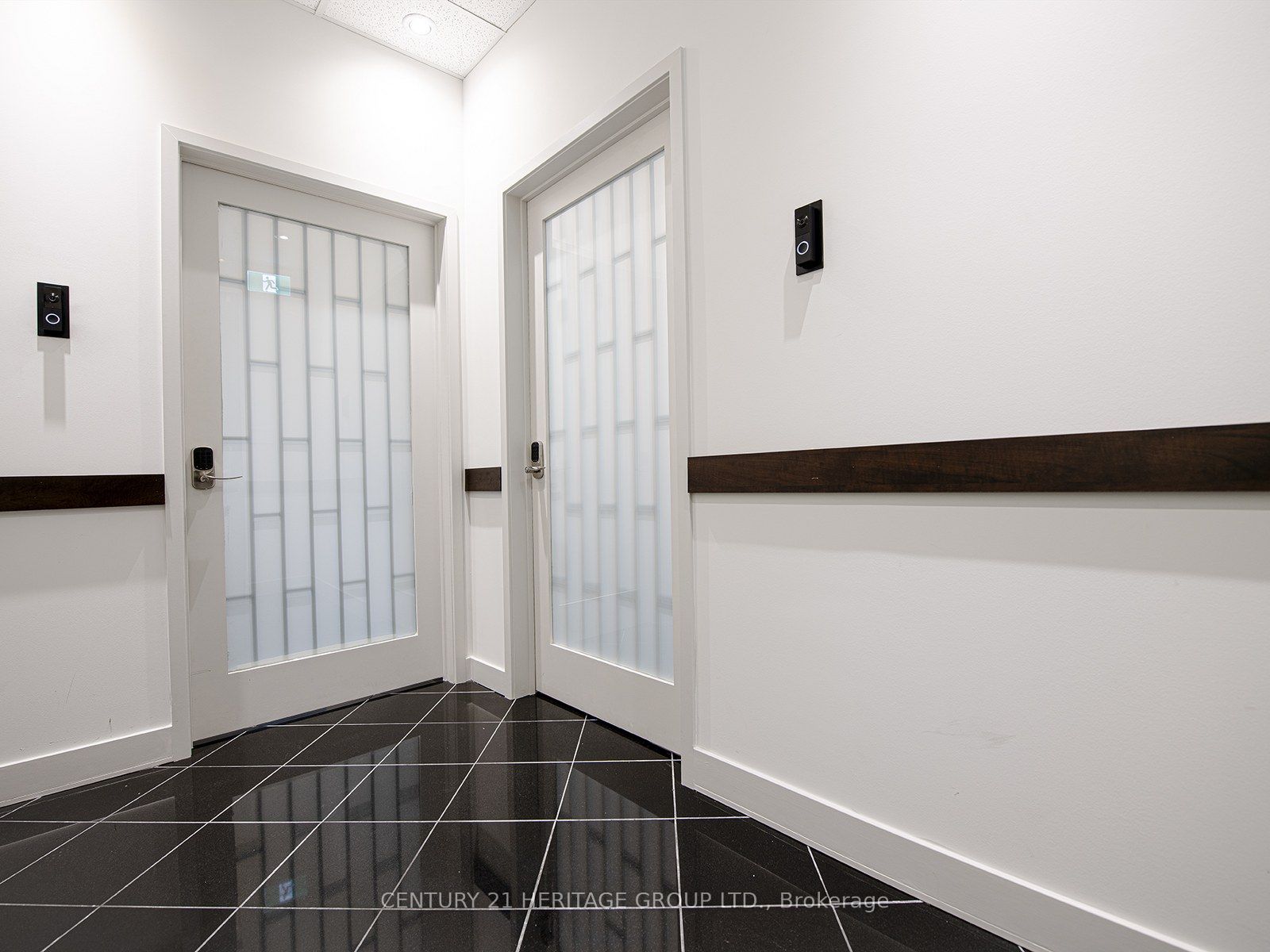 PH5B-330 Highway 7 N/a E, Richmond Hill, ON, L4B 3P8