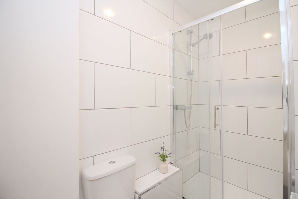 Additional image 13 of 2 bed flat for saleCilfynydd Road, Cilfynydd, Pontypridd CF37