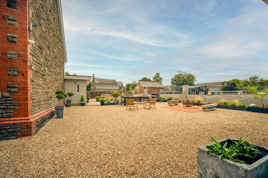 Additional image 39 of 6 bed detached house for salePantyffynnon Road, Ystradgynlais, Swansea SA9