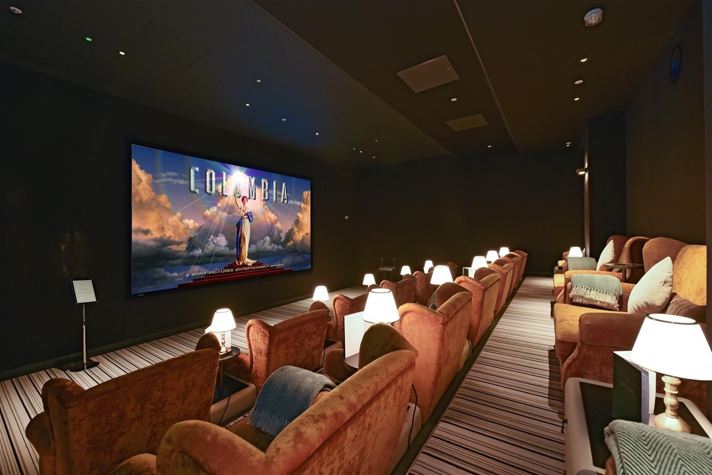 Additional image 9 of 3 Bed Flat, London, SW8, N1 7GU