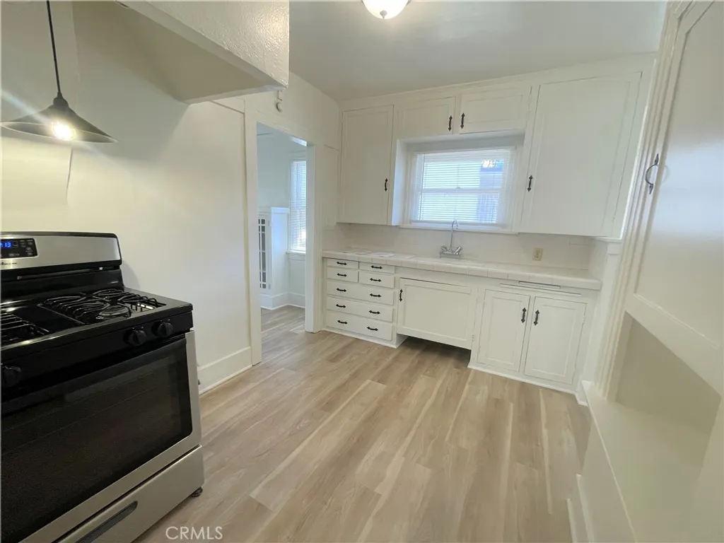 Additional image 9 of 320 W Mountain View Avenue, Glendora, CA 91741