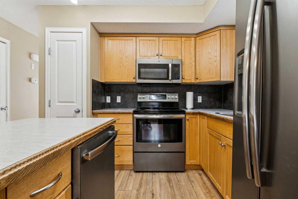 Additional image 4 of 1104-2384 Sagewood Gate SW, Airdrie, AB, T4B 0K7